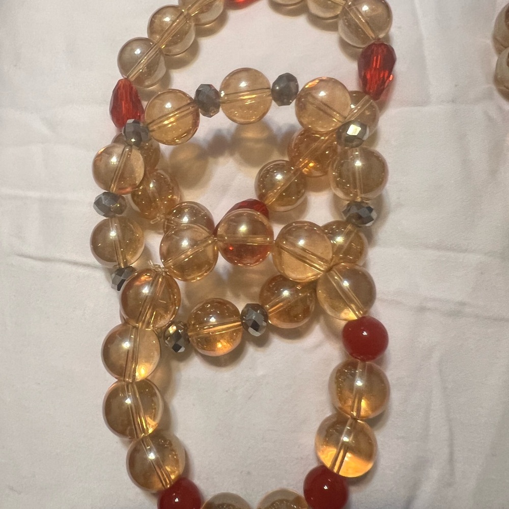 Bracelets - Picture 2 of 4